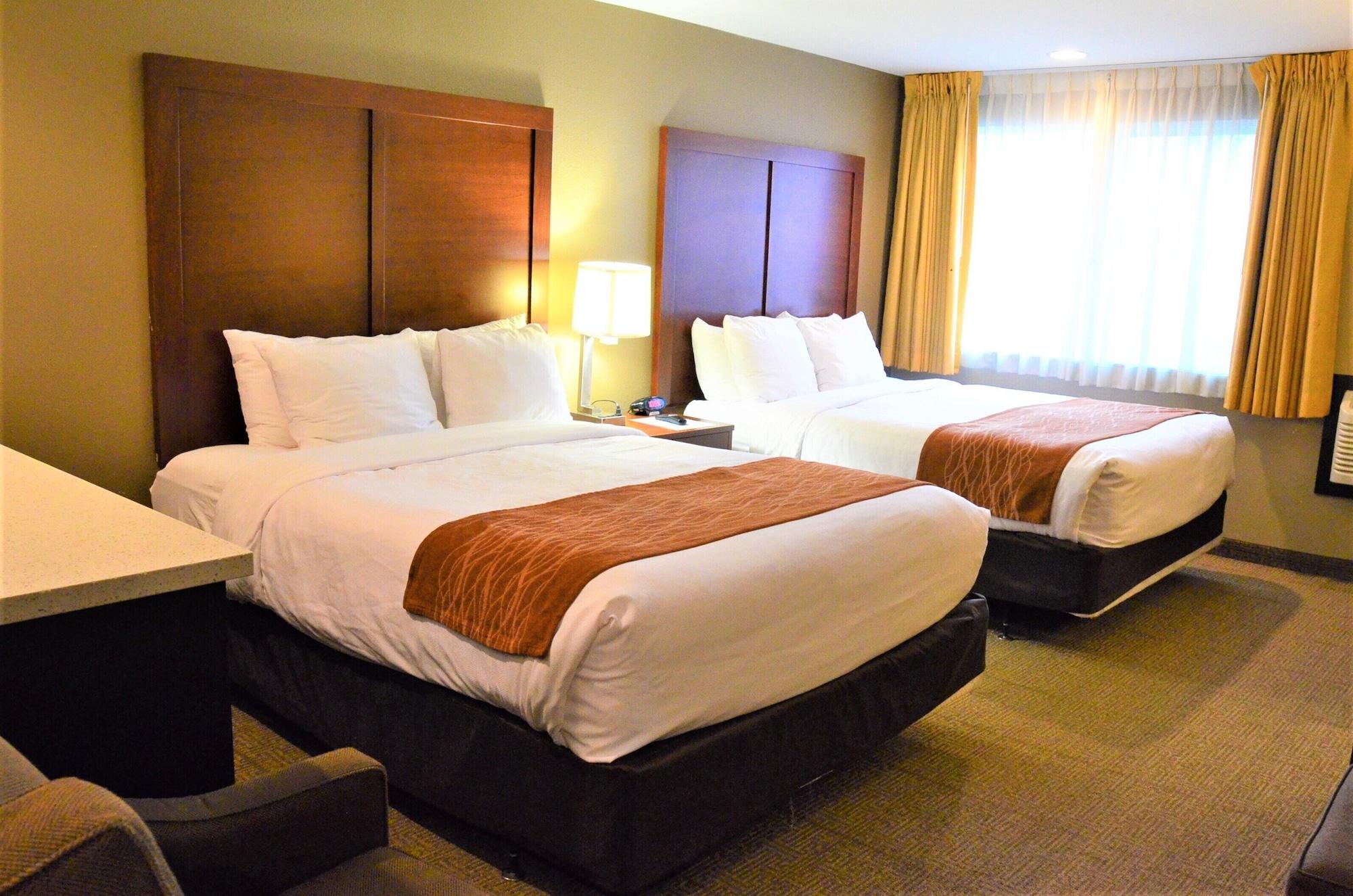 Comfort Inn & Suites Beaverton - Portland West Экстерьер фото