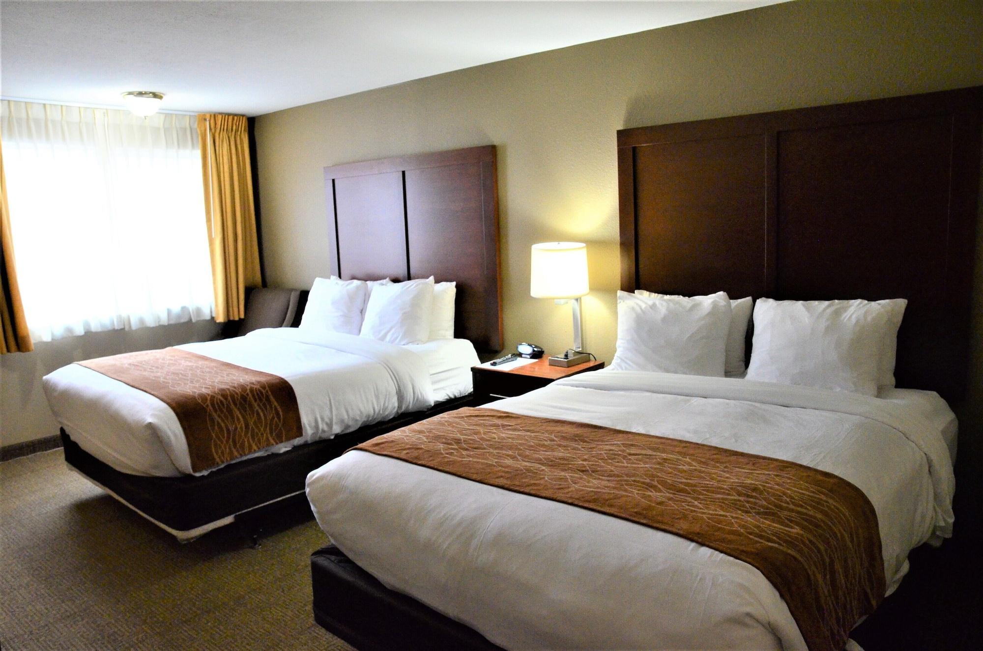 Comfort Inn & Suites Beaverton - Portland West Экстерьер фото