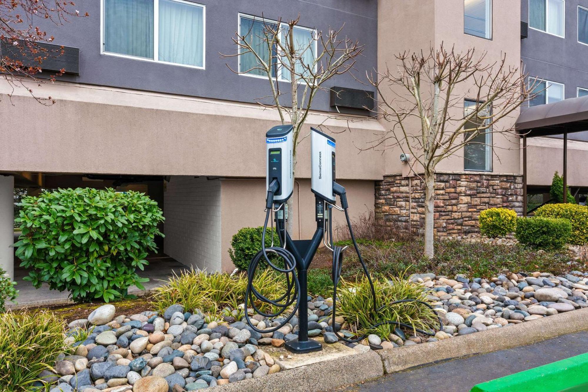 Comfort Inn & Suites Beaverton - Portland West Экстерьер фото